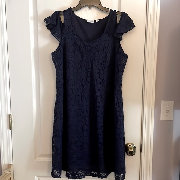 PL Kim Rogers Petite Navy Blue Lace Cold a shoulder dress - Picture 1 of 8